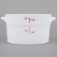 Cambro 2 Qt. White Round Polyethylene Food Storage Container
